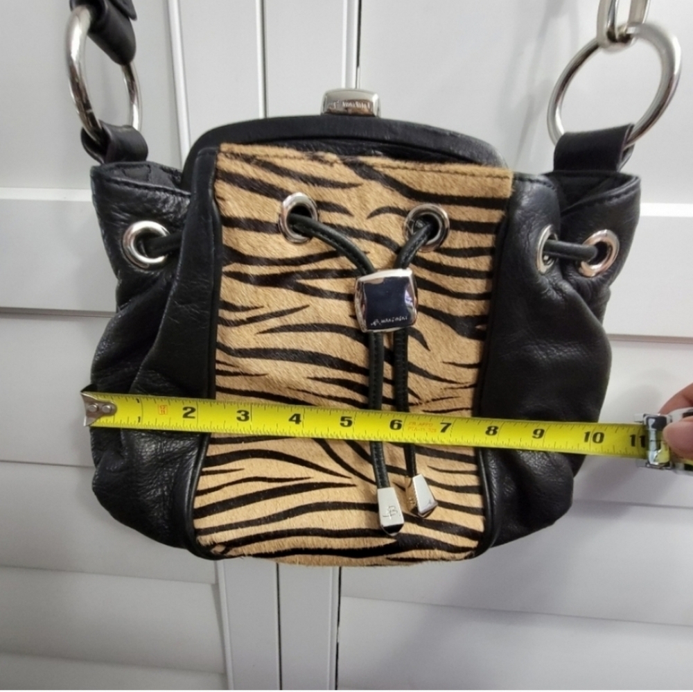 B. Makowsky Tiger print cow hide leather drawstring crossbody - Picture 15 of 15
